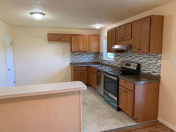 5th image of 3936 Del Lago Dr