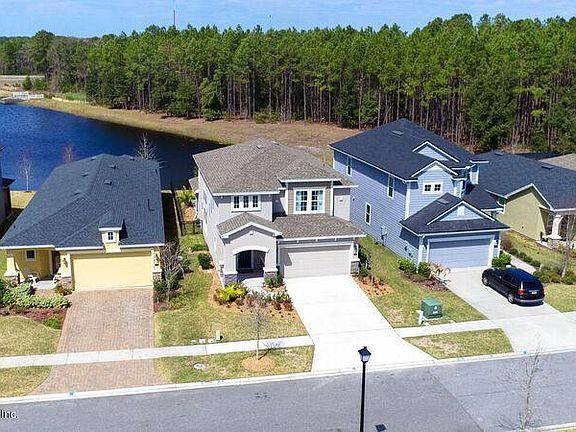 3rd image of 434 Howland Dr