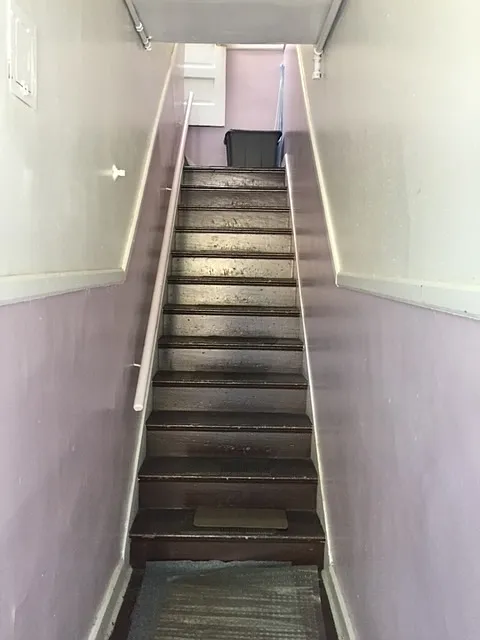 1 bed, 100 sqft, $735 — Photo 3