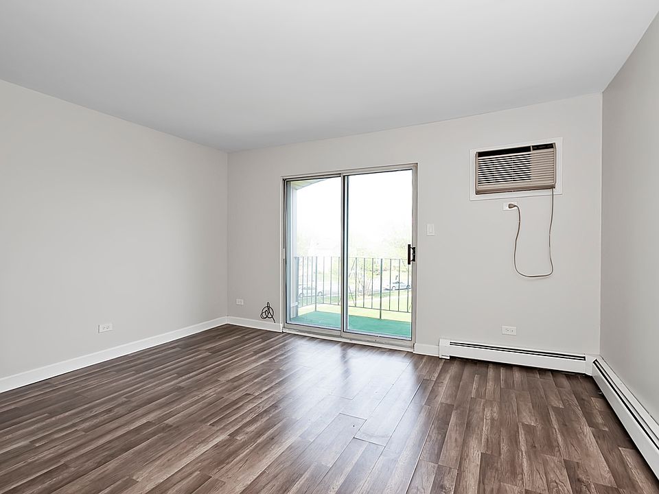 17963 Huntleigh Ct Country Club Hills, IL, 60478 Apartments for Rent