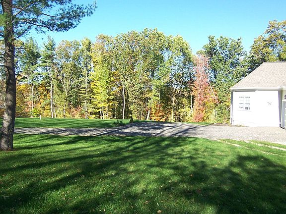 3rd image of 1 Ironwood Way