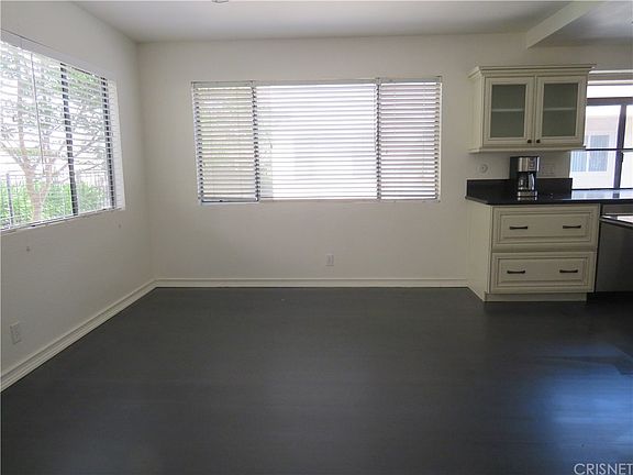 4th image of 26108 Alizia Canyon Dr Unit A