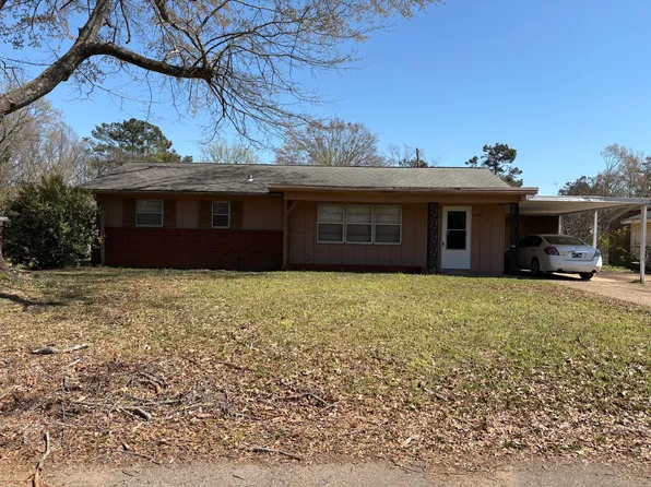 405 White Dr, New Albany, MS 38652