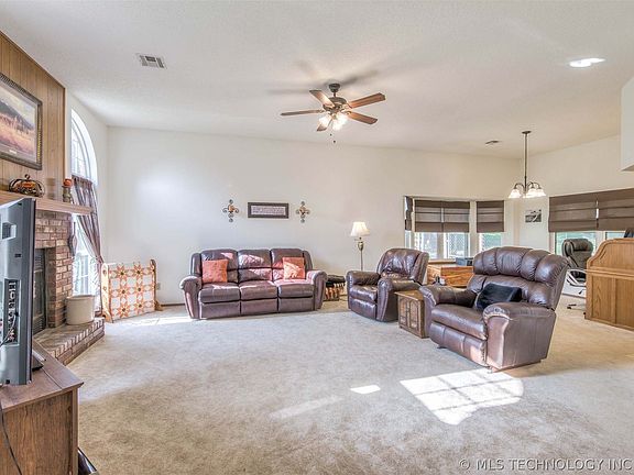 4th image of 11782 S 266th East Ave