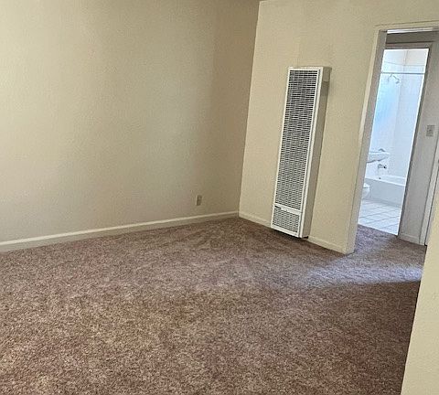 5th image of 249 Pamela Ave APT 7