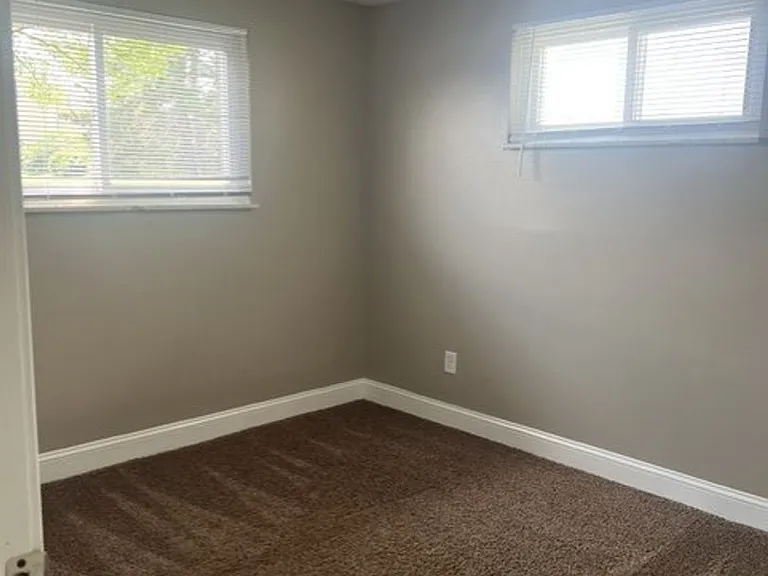 4806 Northcrest — Photo 9