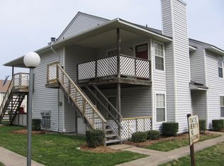 323 Thalia Station Ct, Virginia Beach, VA 23452