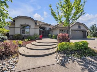 4833 Pinecone Ln, Roseville, CA 95747