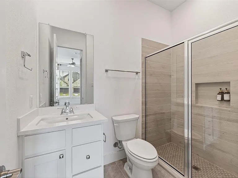32018 Crested Knoll Ct — Photo 34