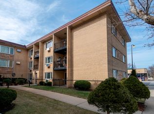 3552 N Oleander Ave, Chicago, IL 60634