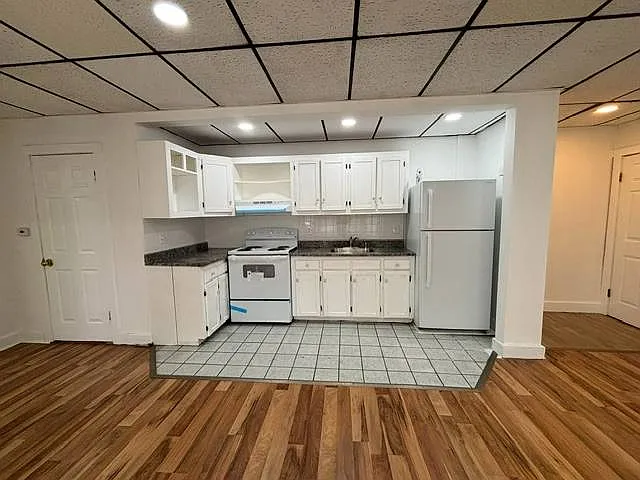 34 Washington St #1 — Photo 2
