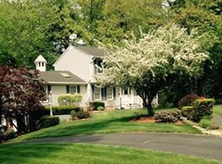 45 Brookside Dr, Feeding Hills, MA 01030