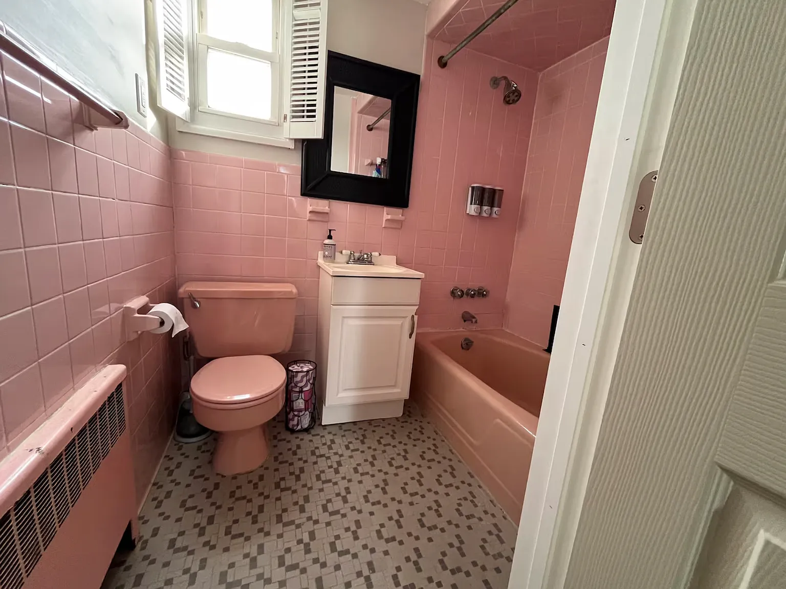Kendall Ave, Tarrytown — Photo 4