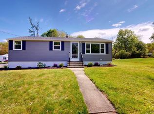 3 Richard Ln, Prospect, CT 06712