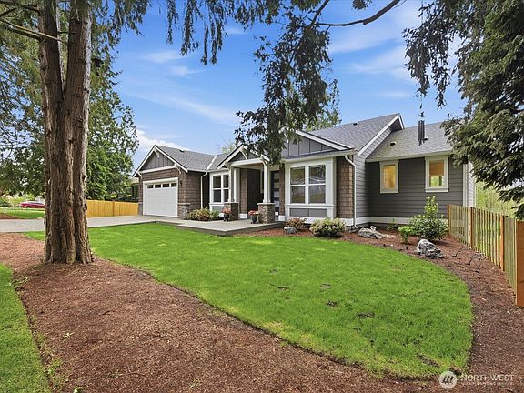 3rd image of 12500 Robinhood Lane