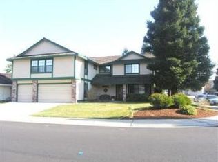 1306 Kingswood Dr, Roseville, CA 95678