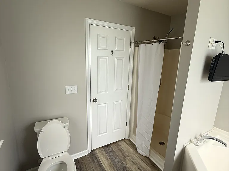 502 Pleasant Green Dr — Photo 76