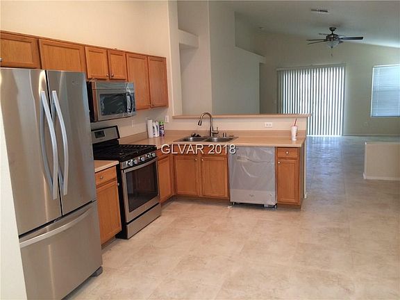 4th image of 3220 Little Stream St #0