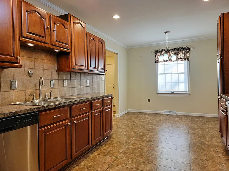 26 Heron Dr — Photo 9