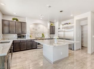 8606 Elk Run Ct, Las Vegas, NV 89139