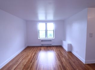 210-34 Grand Central Pkwy APT 3H, Queens Village, NY 11427