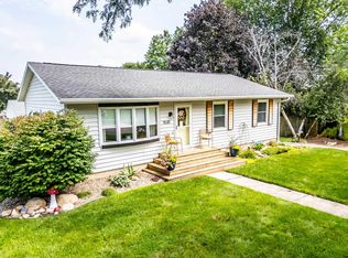 1530 Maxine Ave, Waterloo, IA 50701