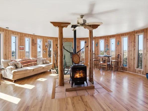 35 Vista Alondra, Santa Fe, NM 87508
