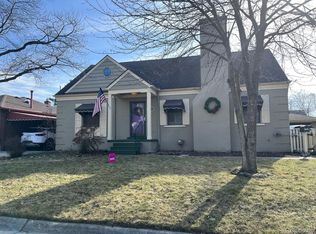 22432 Manor St, Saint Clair Shores, MI 48081
