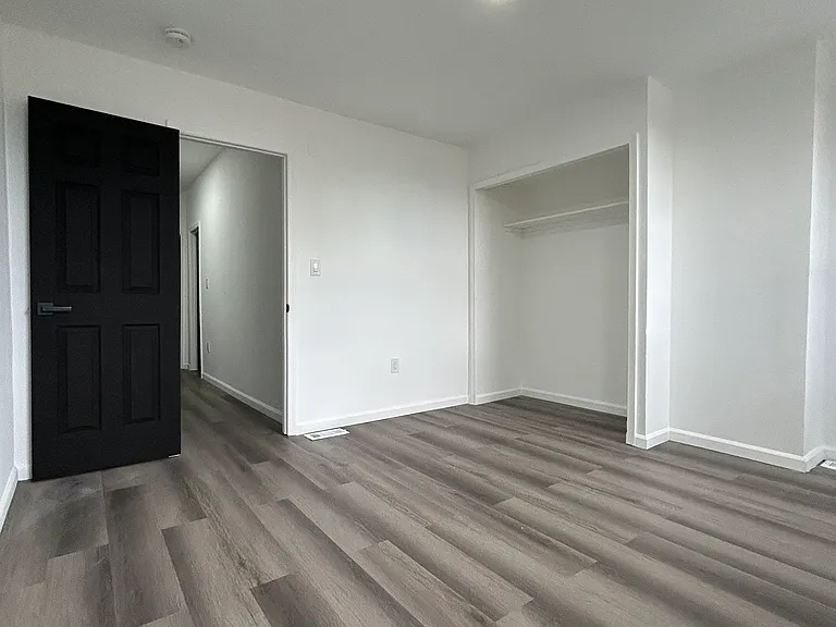 4922 Saybrook Ave — Photo 16