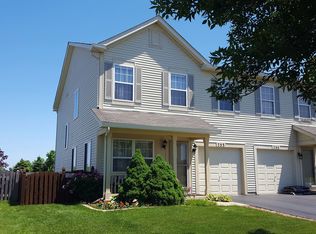 753 S Zachary Dr, Romeoville, IL 60446