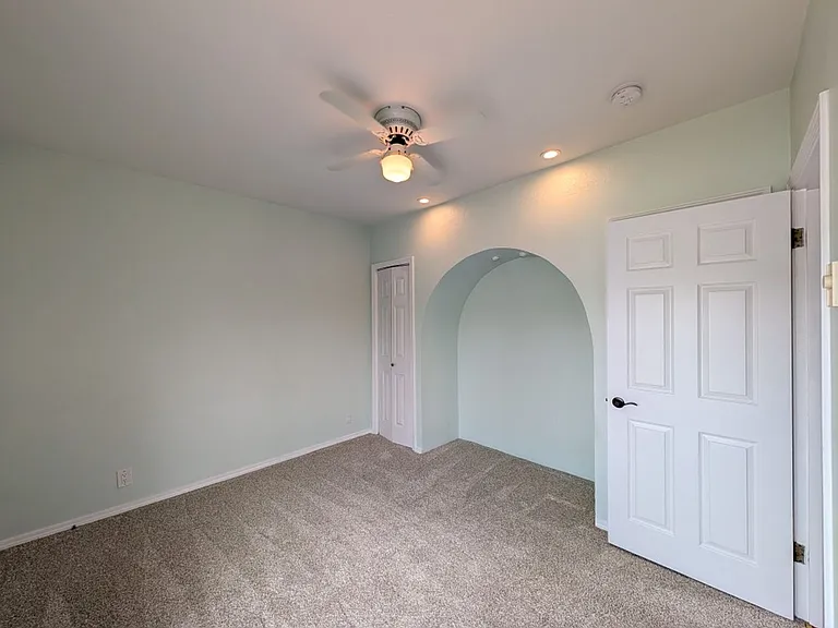 1022 Oakes Ave #A — Photo 11