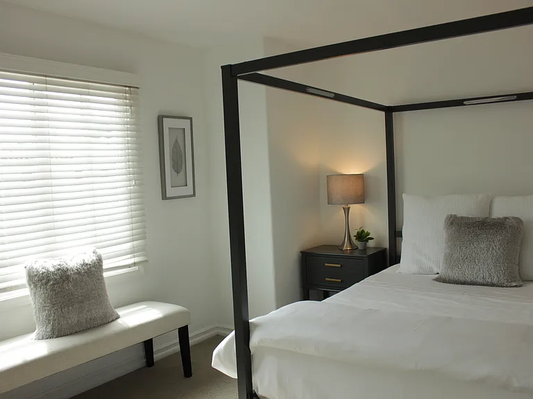 26 San Raphael — Photo 23