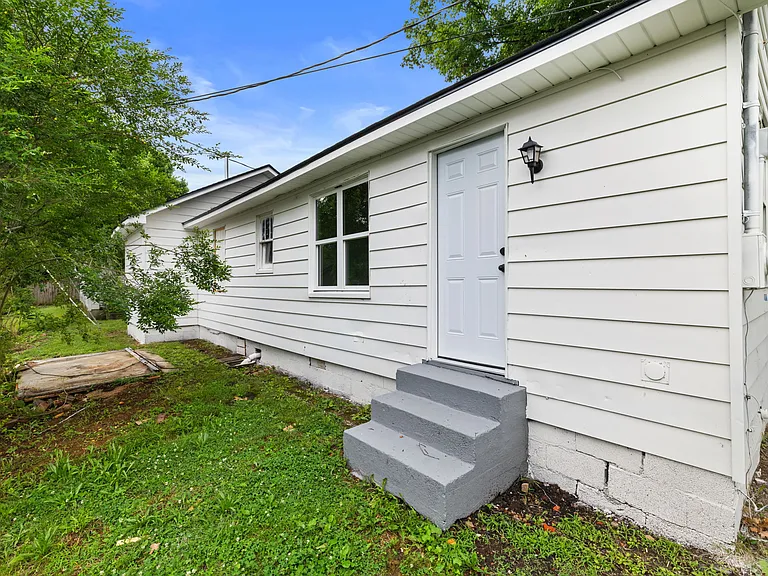 112 Gallaher Blvd — Photo 18