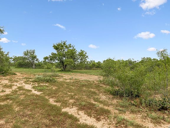 2nd image of 3285 Pittman
