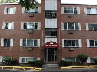 545 Adams St UNIT 11, Dorchester, MA 02122