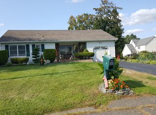 6 Elliot Pl, Jamesburg, NJ 08831