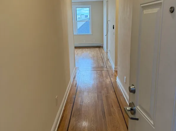 8517 4th Avenue image 3 of 25