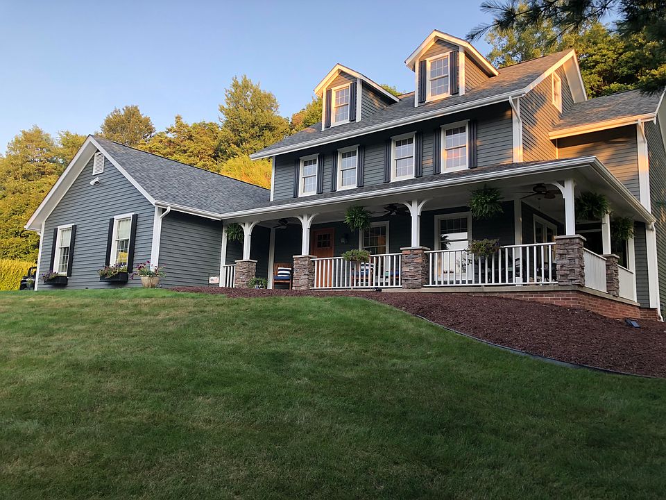 1st image of 3939 Laurel Oak Cir