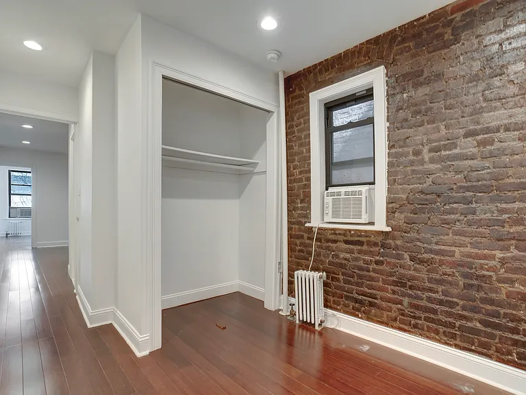 416 E 73rd St #2D — Photo 6