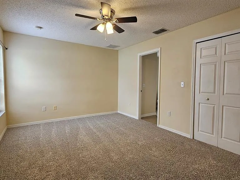 10368 Lansfield St — Photo 17