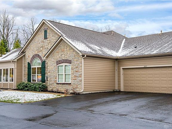 2nd image of 2471 Locust Hill Blvd