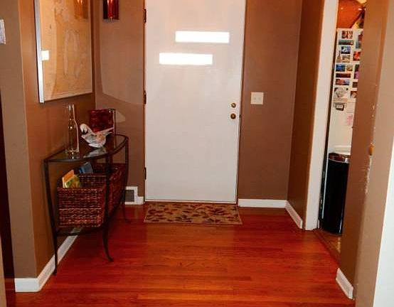Foyer to welcome your guests.