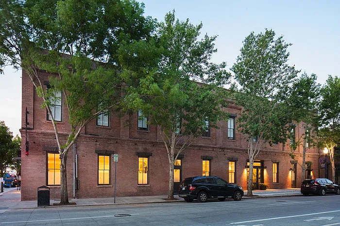 510 Julia St — Photo 22