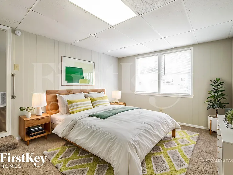 7016 Sun Valley Way — Photo 9