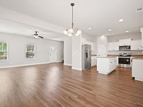 5th image of 308 Morgan Pines Dr Lot 359