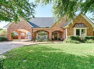1003 Cambridge Dr, Carrollton, TX 75007