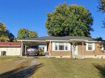 2014 Dean St, Westmoreland, TN, 37186