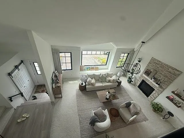 3777 Abbey Ln — Photo 4