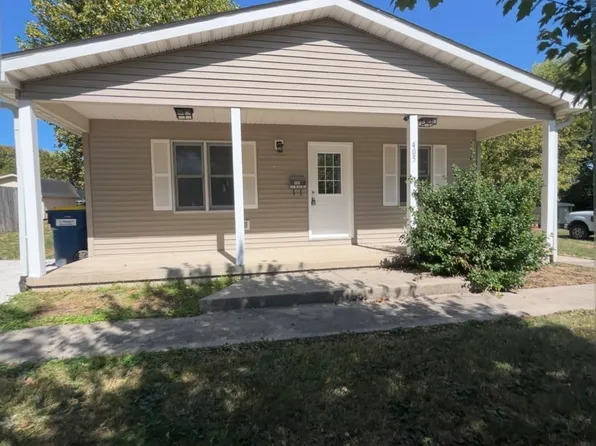 405 E Berry St, Greencastle, IN 46135