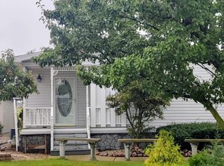 22930 S Balmoral Dr, Frankfort, IL 60423